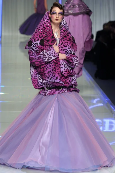 Look 50